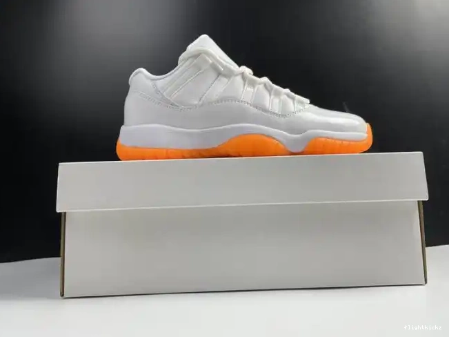 JORDAN AH7860-139 11 CITRUS LOW AIR RETRO BRIGHT 0524